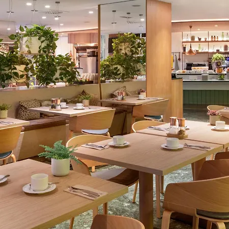Melia Sarria Hotel 5*