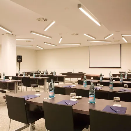 Melia Sarria 5*
