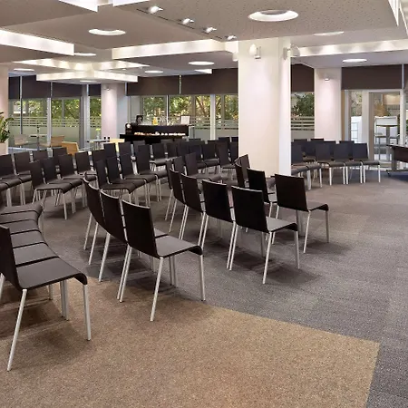 Melia Sarria Отель