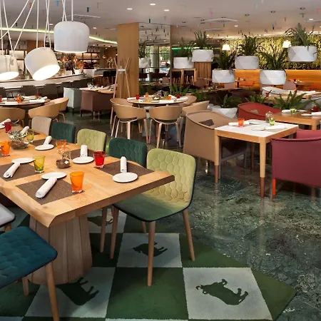 Melia Sarria Hotel