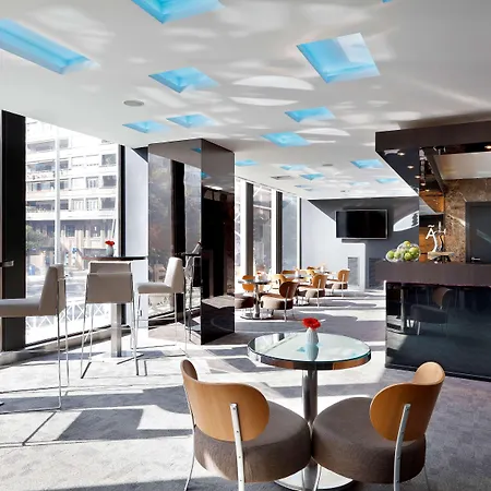 Melia Sarria 5*
