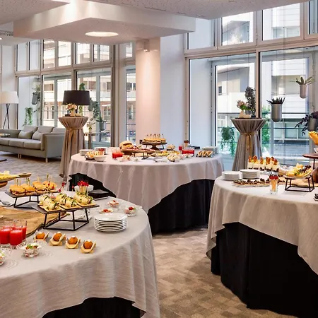 Hotel Melia Sarria 5*