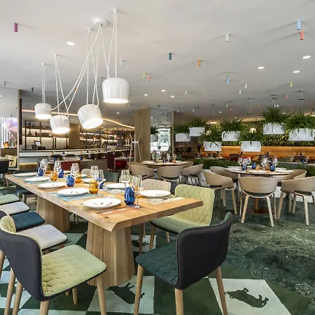 Melia Sarria Hotel 5*