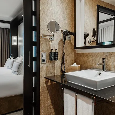 Meliá Sarrià 5*