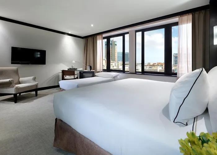 Hotel Melia Sarria 5*