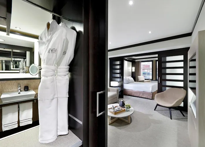 Melia Sarria Hotel 5*