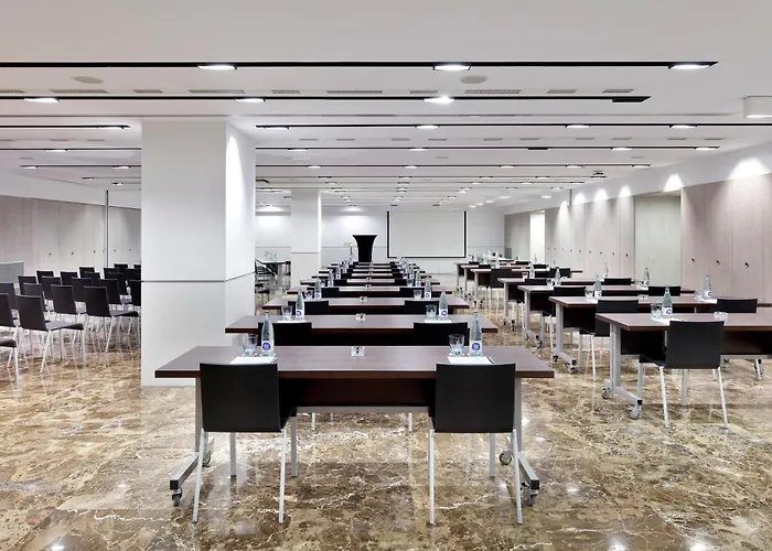 Melia Sarria Hotell 5*